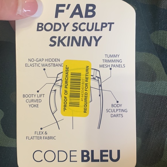 NWT🌟CODE BLEU🇺🇸Skinny🍃Camo PANTS🍃F’AB Body Sculpt Flex Fabric Size 12 - Picture 12 of 12